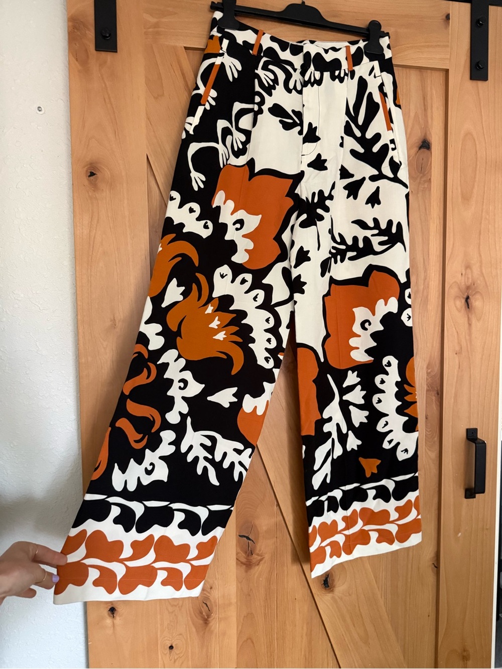 Zara Wide-Leg Floral Abstract Trousers, Black, White & Rust, Printed Pant,S, NWT - Picture 2 of 5